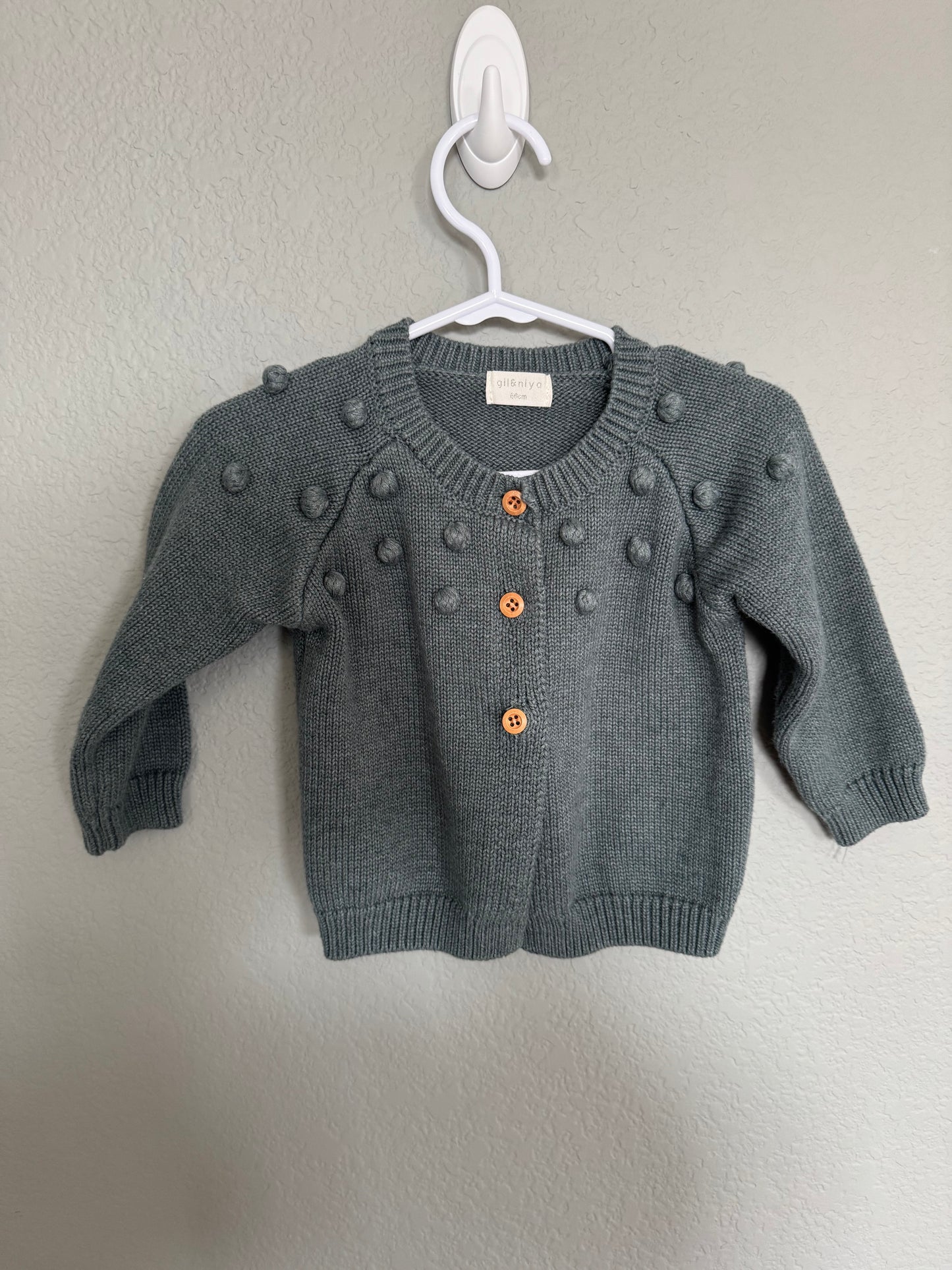 Gil &Niya grey knit Sweater