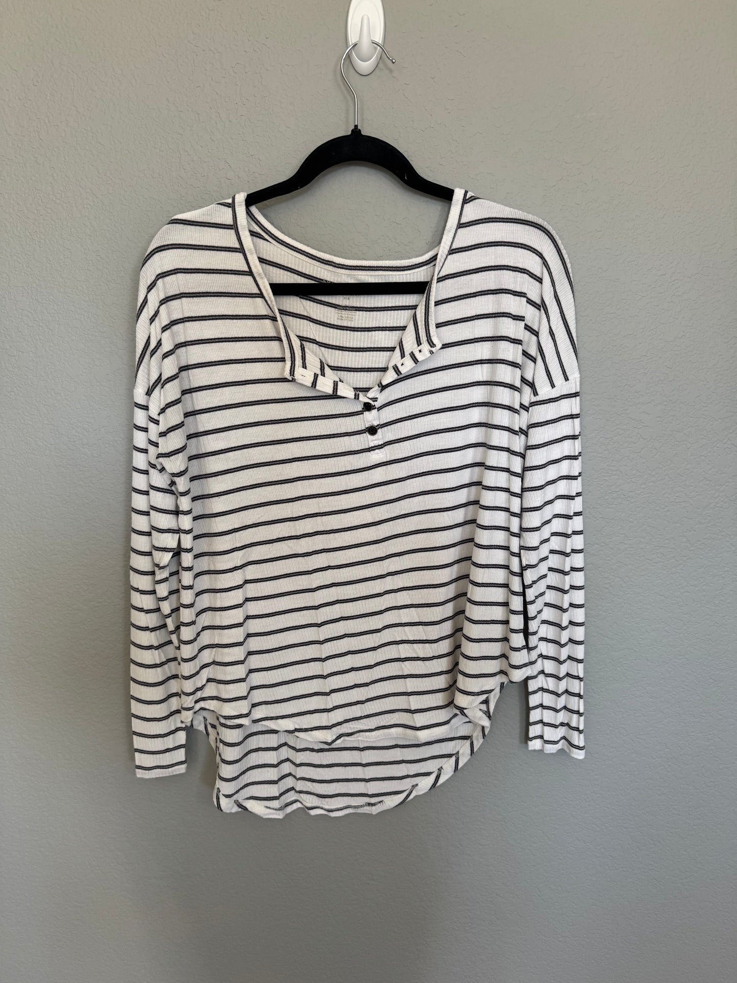 American Eagle women’s small striped long sleeve