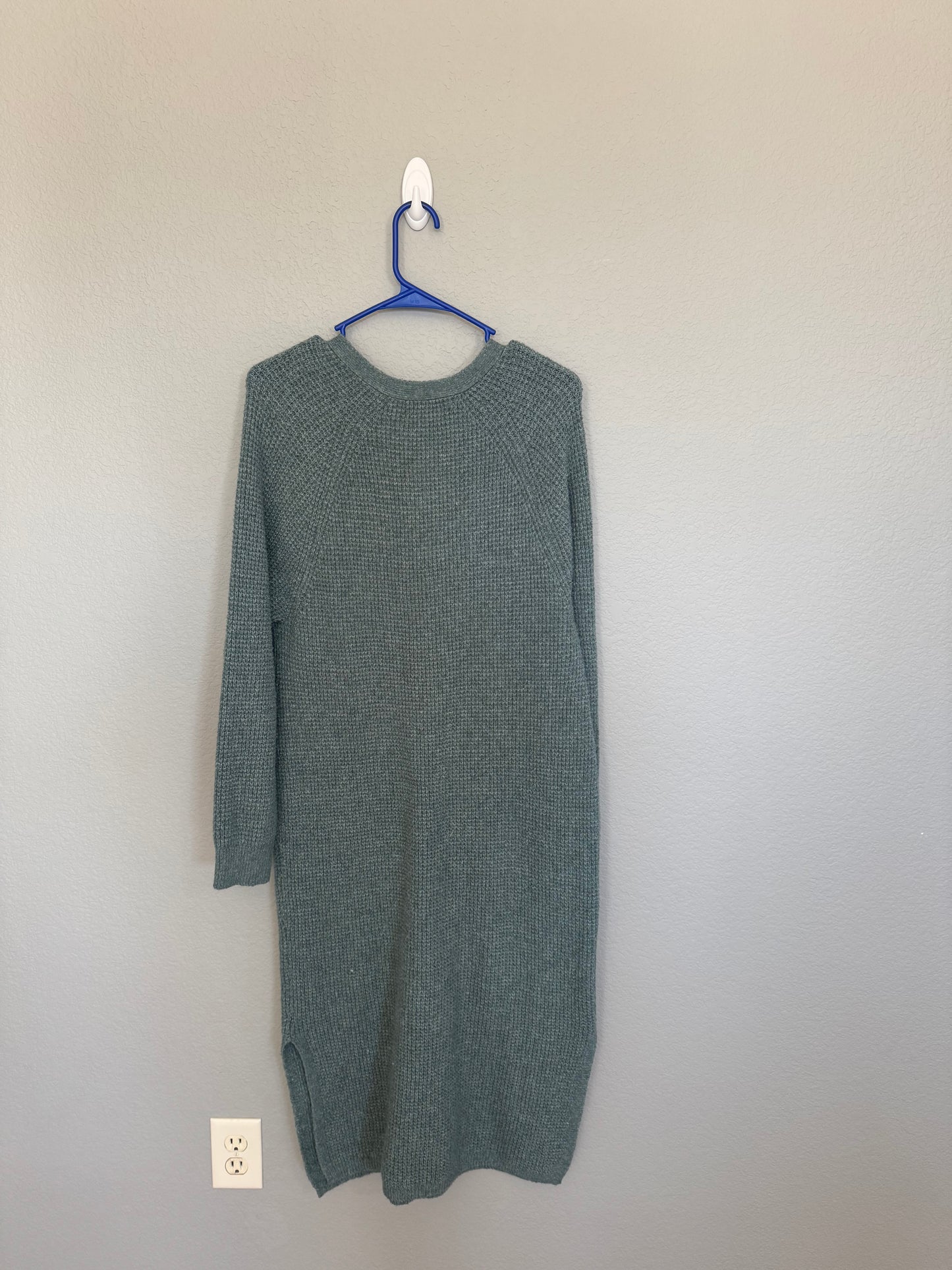 Universal Threads MIDI knit Dress