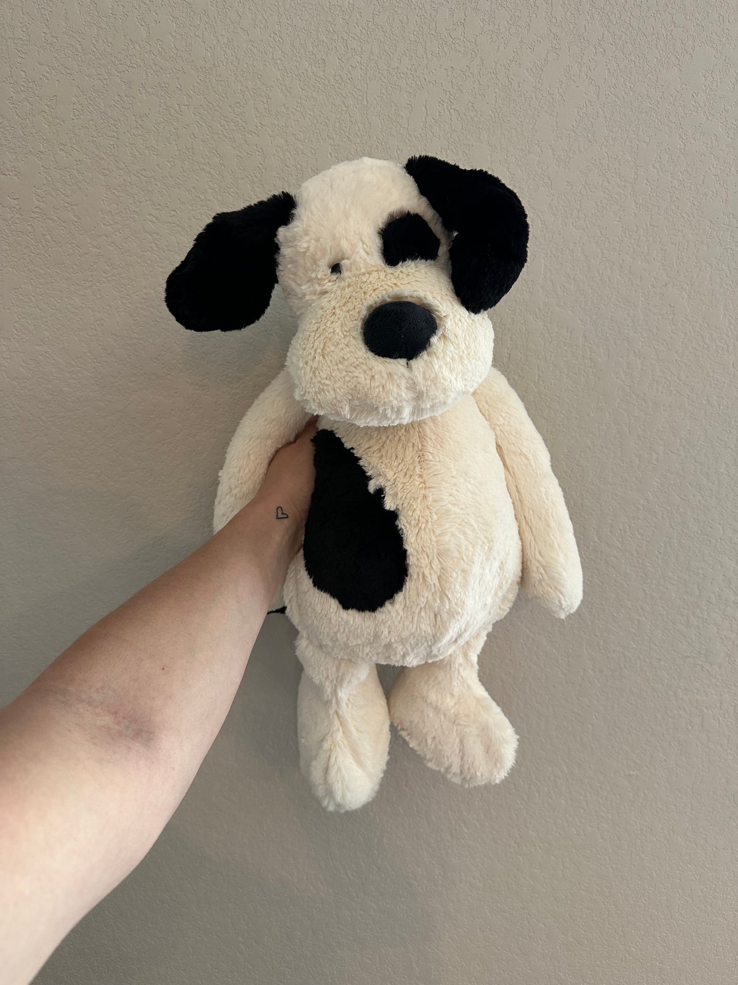 Jellycat Bashful Black & Cream Puppy Large 20”