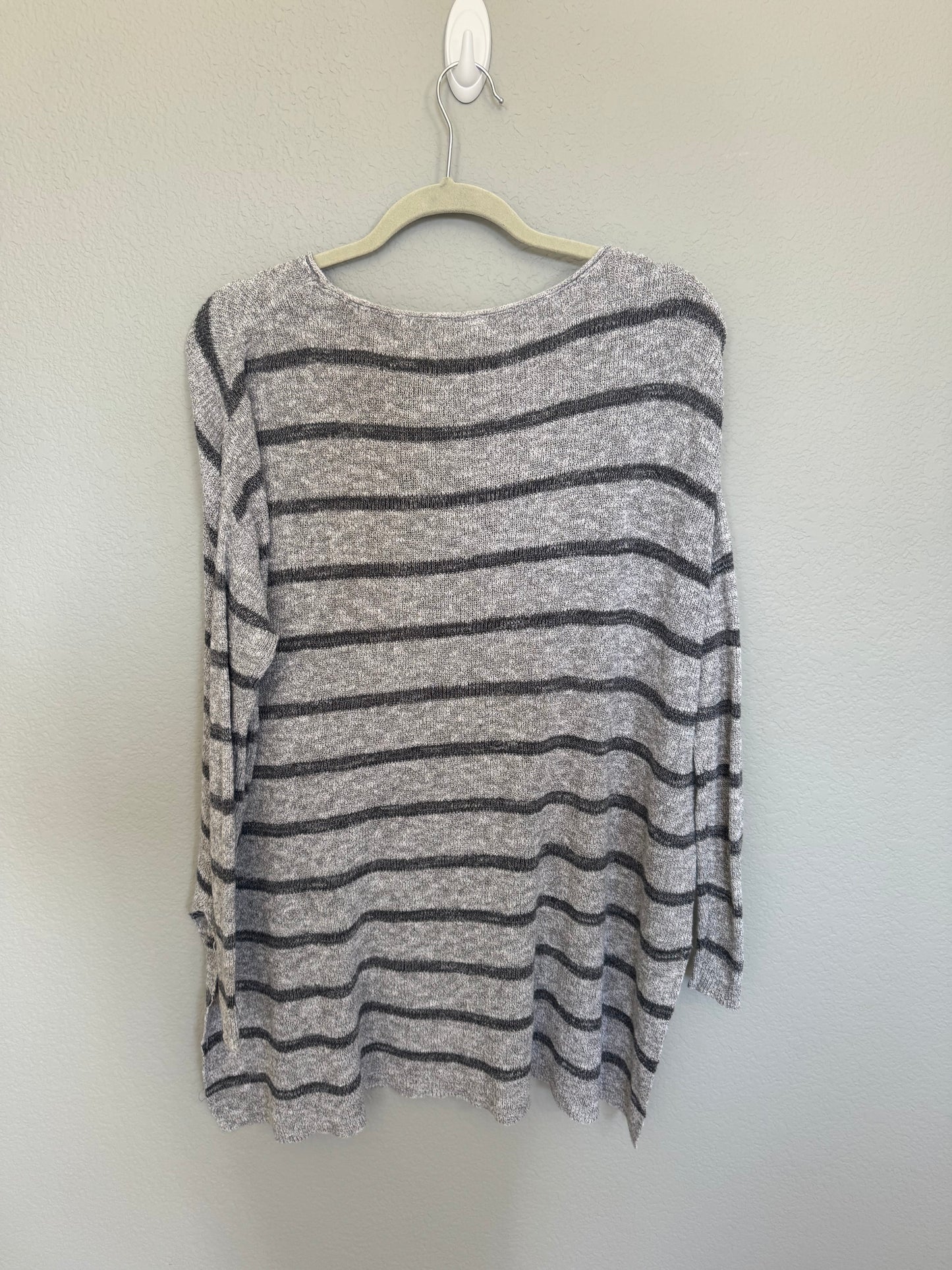 Free people XS Oversized gray striped tunic