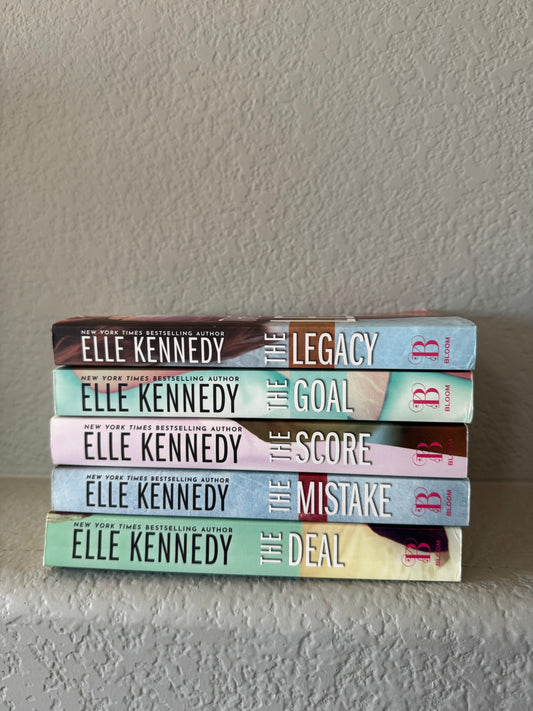 Elle Kennedy Out of Print Off-Campus Series Set