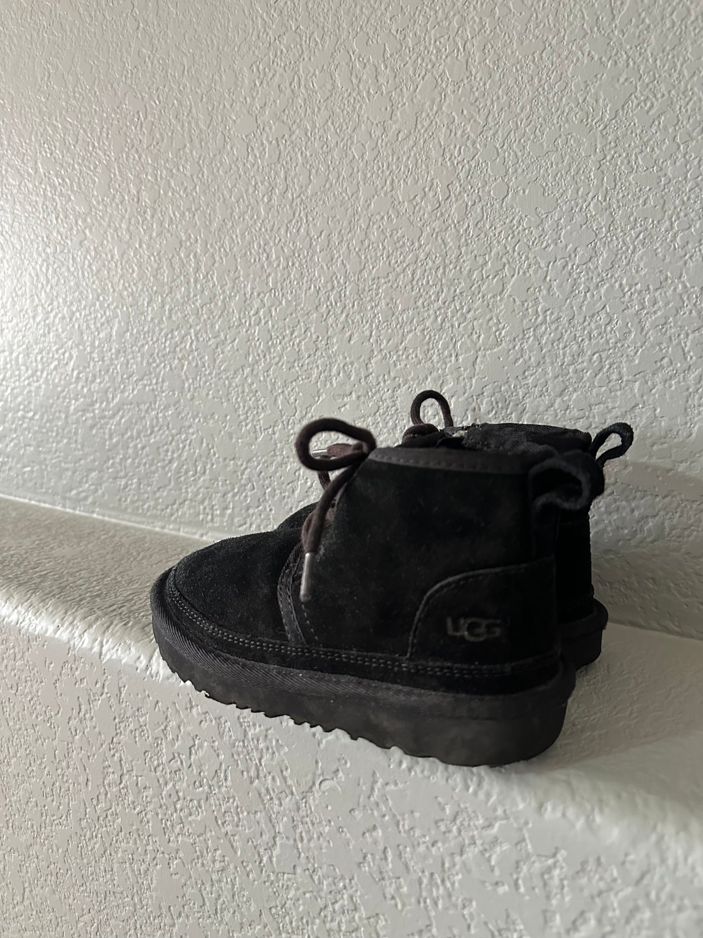 Toddler Ugg Neumel II Boots size 11c