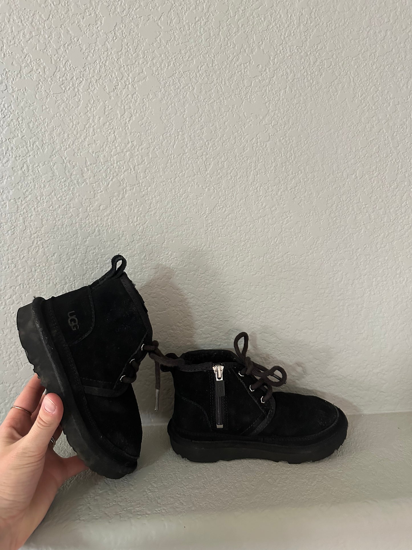 Toddler Ugg Neumel II Boots size 11c